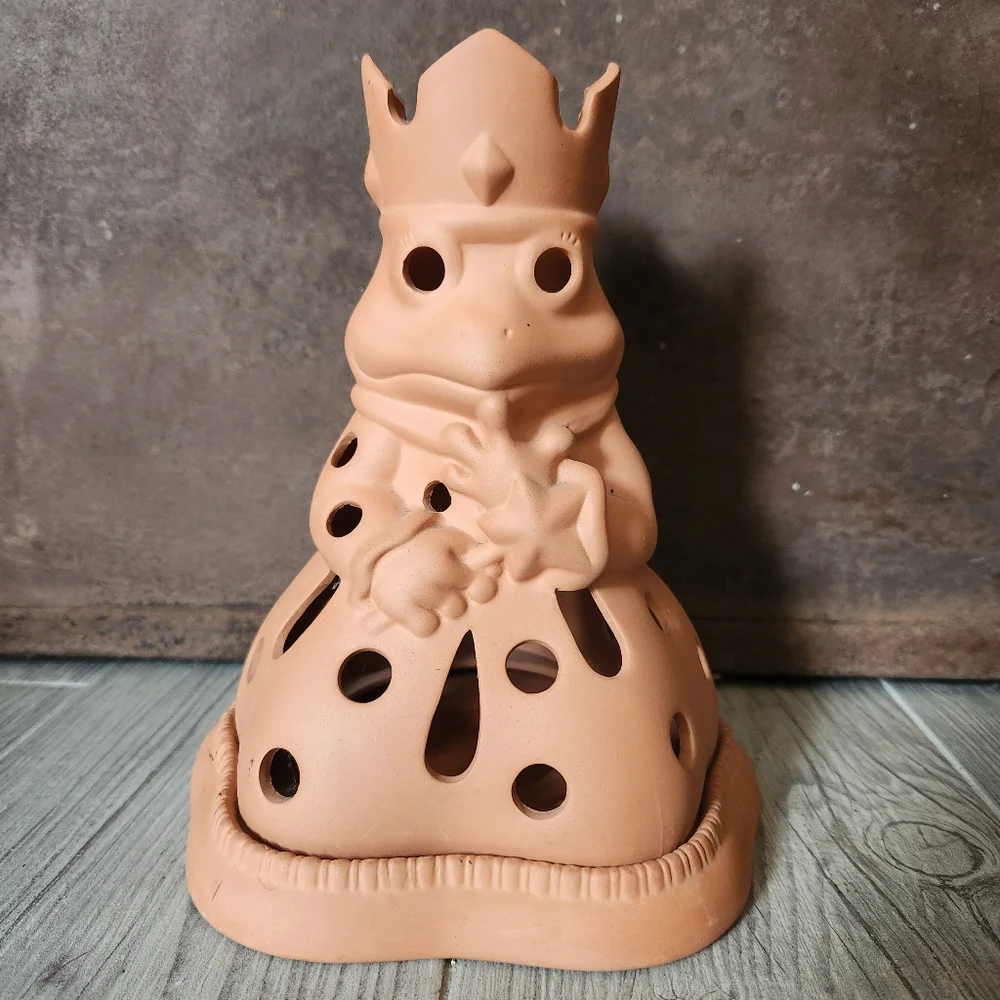 PartyLite Terracotta Frog Prince Princess Candle Holder - Picture 13 of 13